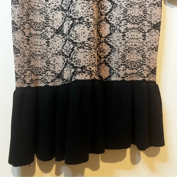 Cozy Knit Snakeskin Print Bodycon Ruffle Hem Sweater Longsleeve Midi Dress - Picture 3 of 6